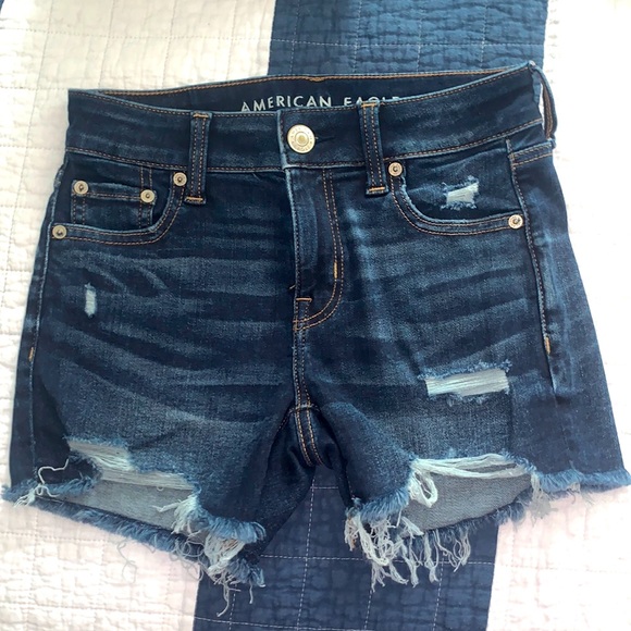 AEO Next Level Stretch Dark Wash denim shorts - Picture 1 of 3